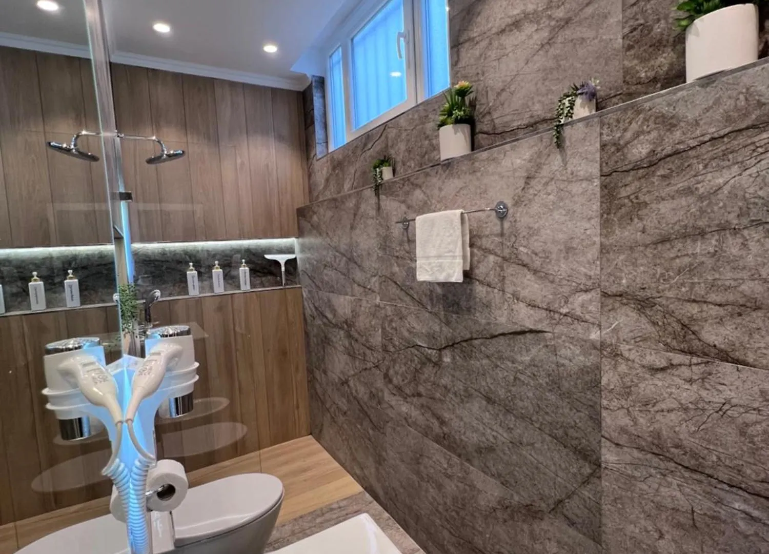 Modern Studio Apartment In A Villa - Tirane Albania