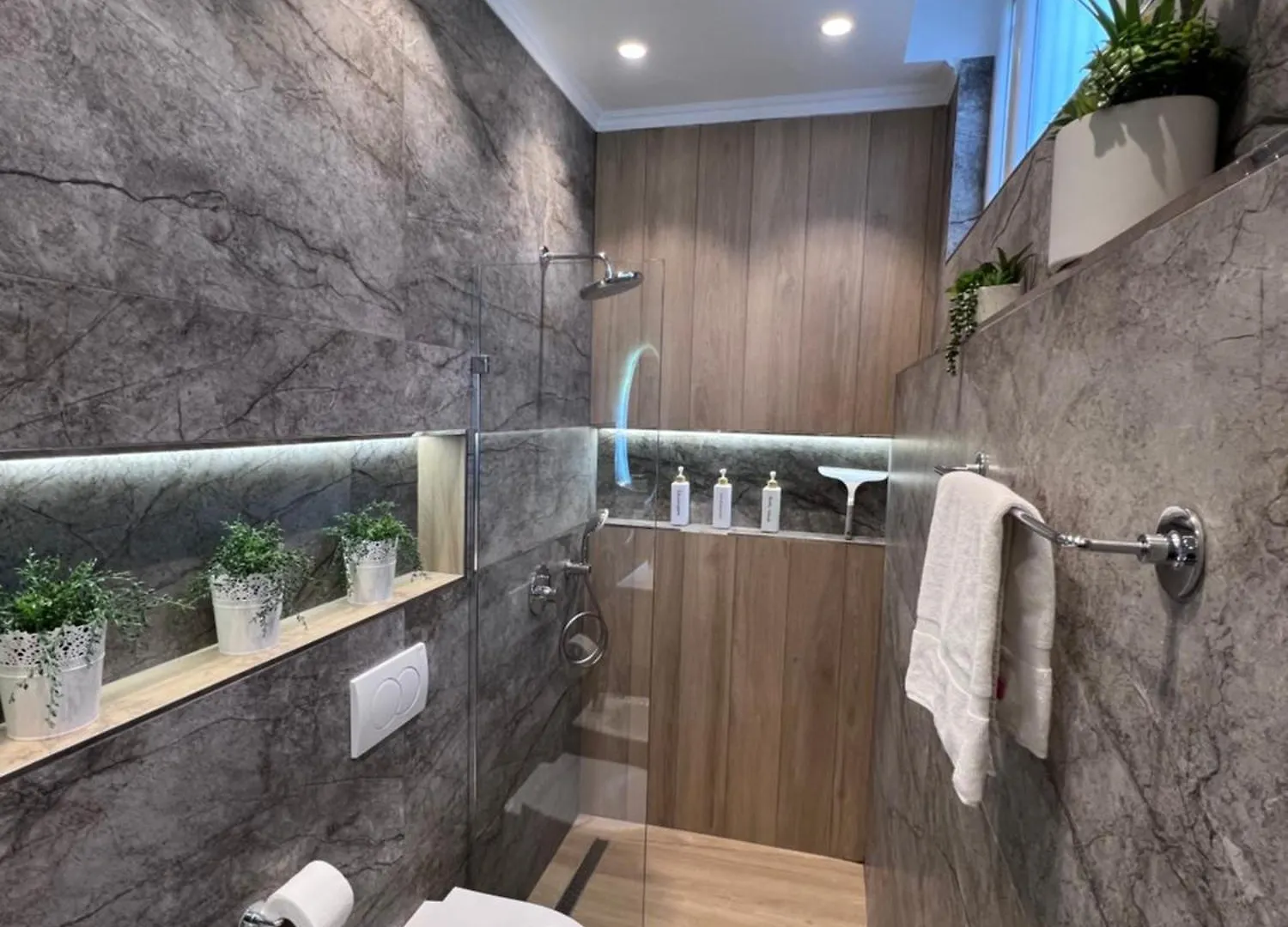 Modern Studio Apartment In A Villa - Tirane  Tirana