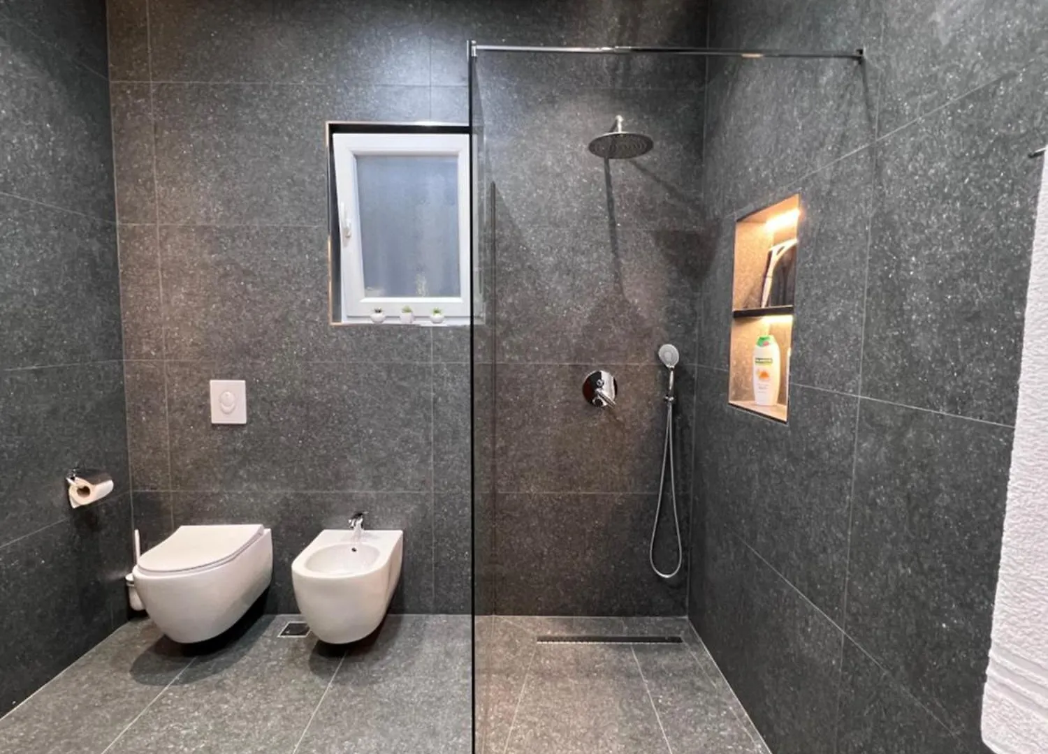 Modern Studio Apartment In A Villa - Tirane Tirana